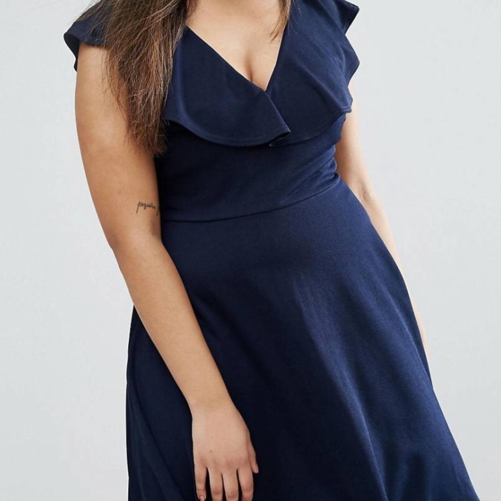 NWT SALE Navy blue ruffle shoulder skater dress
